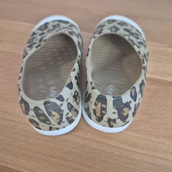 Old Navy Girls Leopard Print Slip-On Shoes Size 5 Rubber Casual Flats - Picture 5 of 5